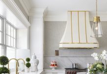 Grosse Pointe Grandeur